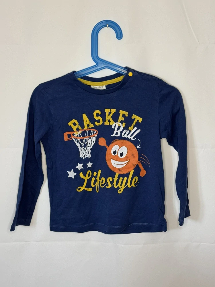 Tmavě modré triko s dlouhým rukávem, basket