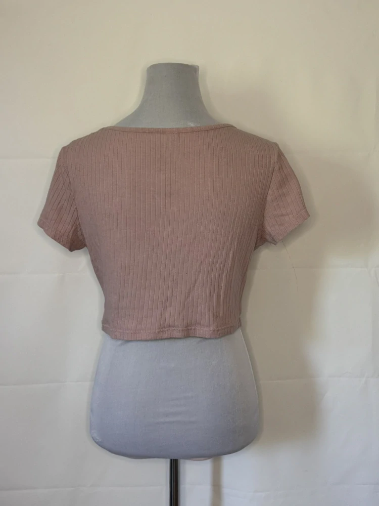 Růžový žebrovaný crop top