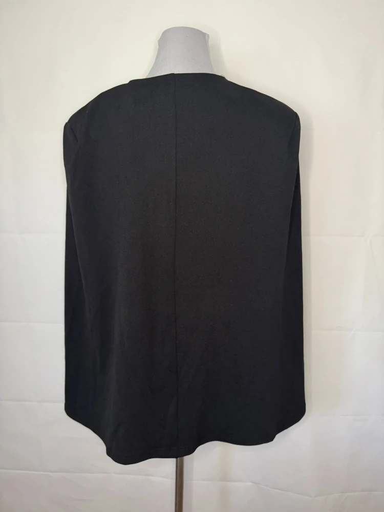 Dámský blazer s cape střihem