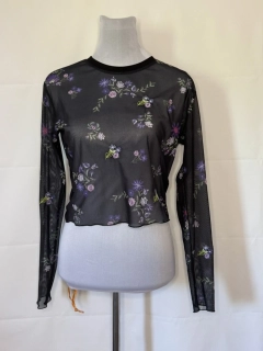 Tmavý průhledný crop top s výšivkami květin